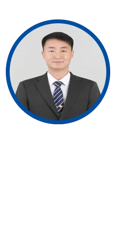 김영현 사진