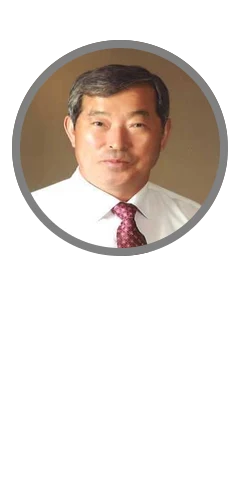 이우영 사진